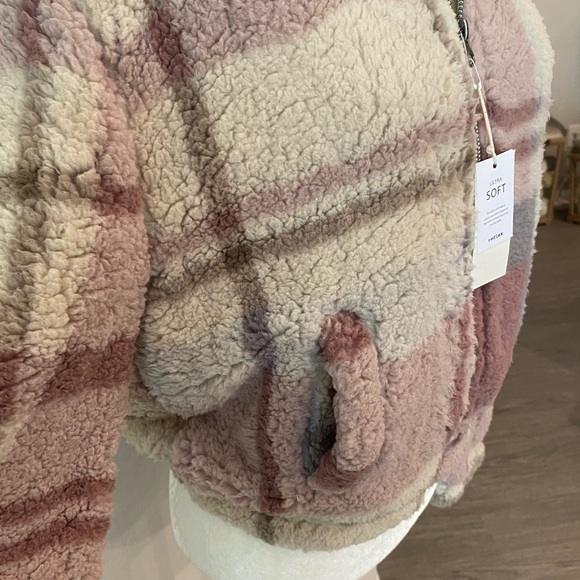 Reflex Teddy Jacket NWT - Picture 3 of 8